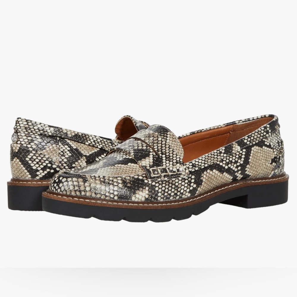 Anne Klein loafer